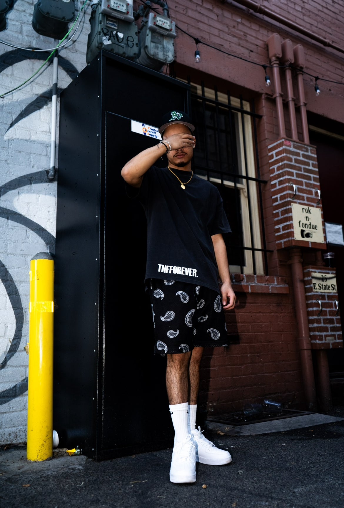 Show No Feelings Tee
