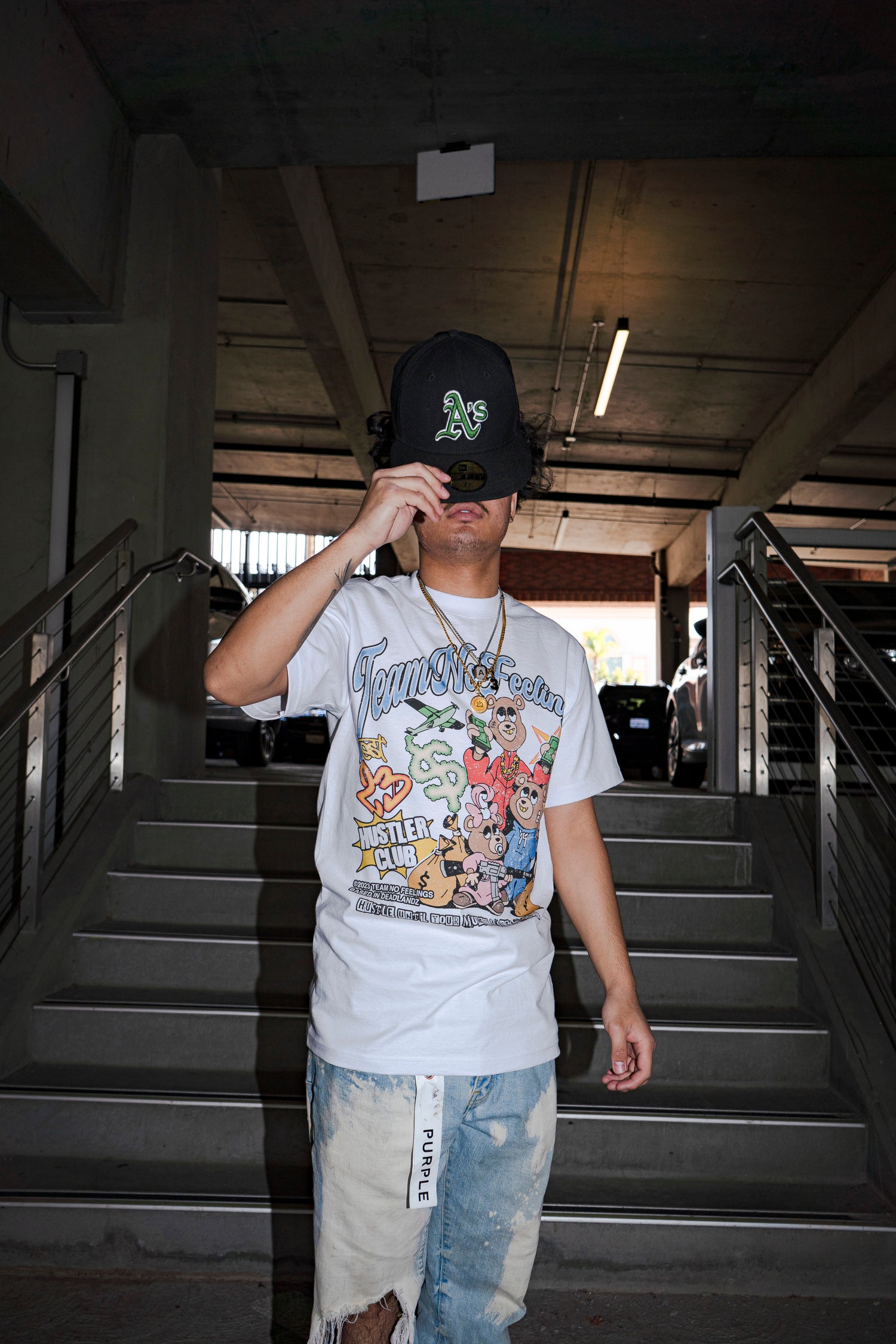 Hustle Bears Collective. (White)